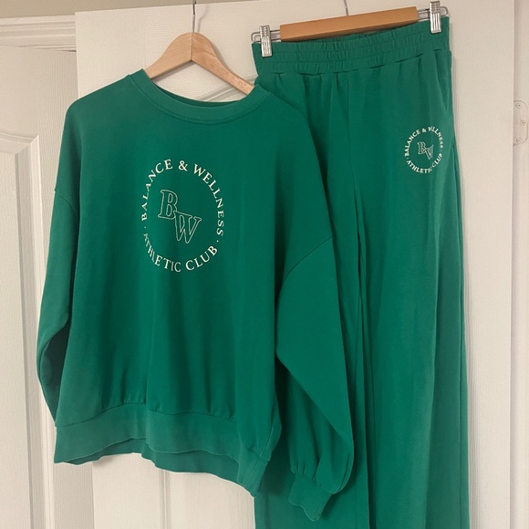 Matching Set, Terry Fleece  - sweatshirt & sweatpants - Picture 1 of 10